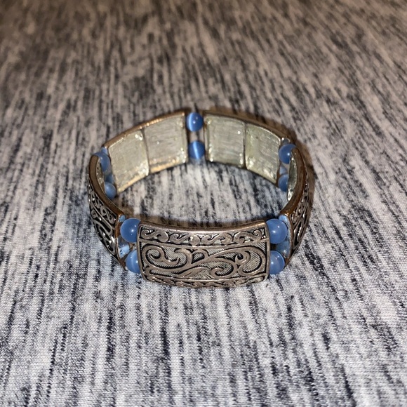 Vintage Silver-Tone Scroll Design Stretch Bangle with Blue Cats-Eye Beads - Picture 9 of 11